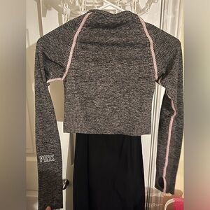 Pink/victorias secret cropped grey gym top